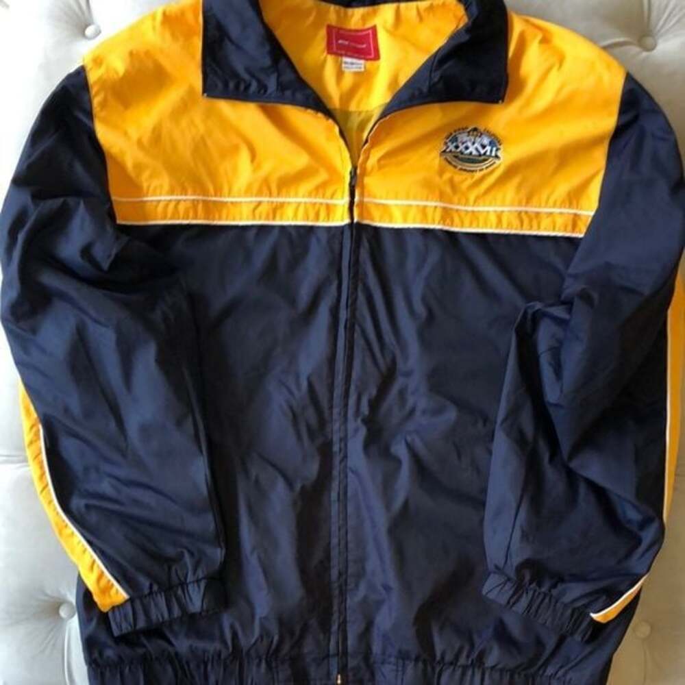Super Bowl 37 jacket NEW